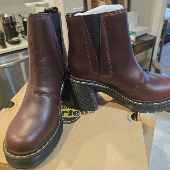 Dr. Martens Spence Flared Heel Ankle Boots Brown Leather Women’s 7 31756201 NEW - Picture 4 of 13